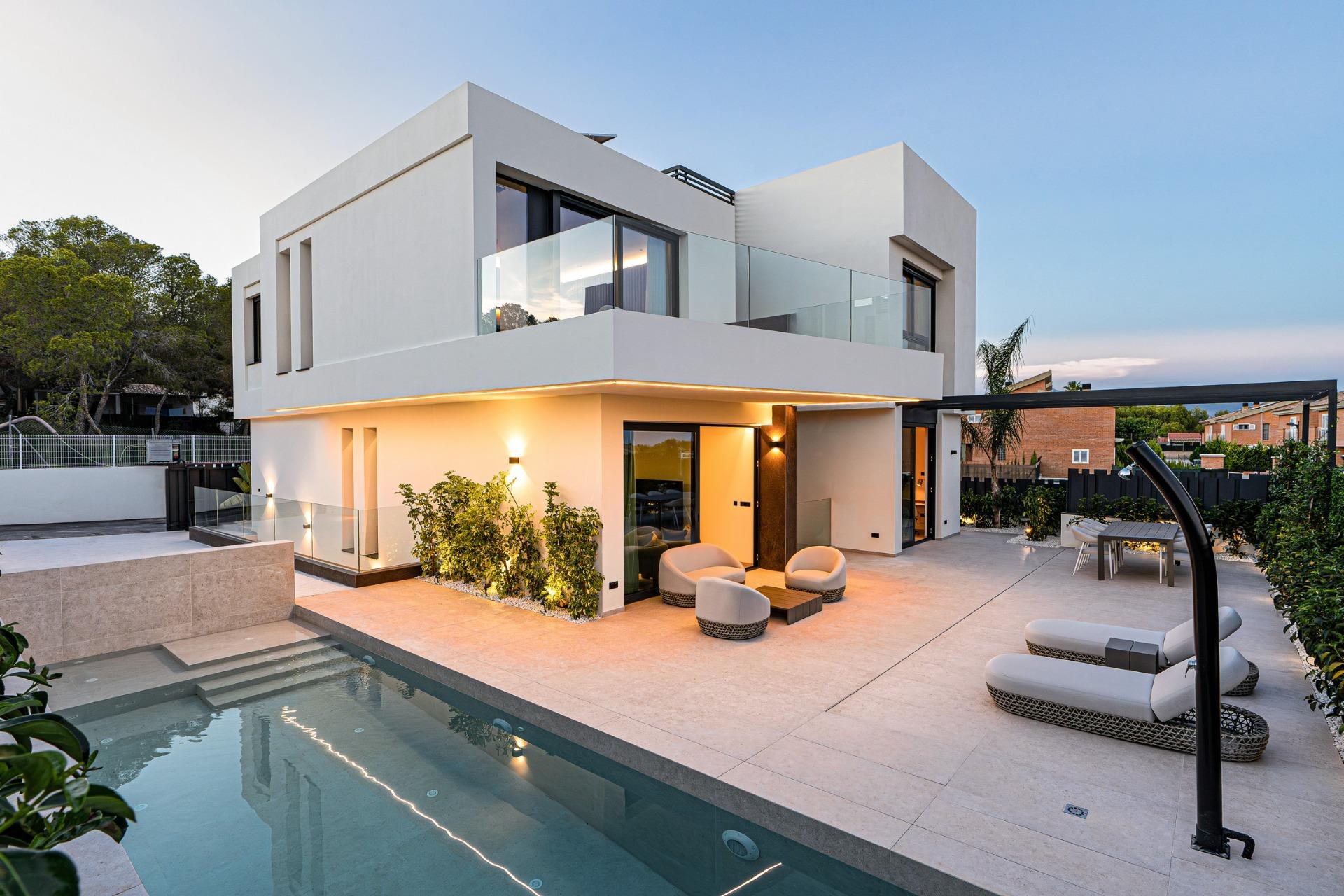 Exclusive New-Build Villas with Private Pools in La Nucía, Near Benidorm, La Nucia, Spain