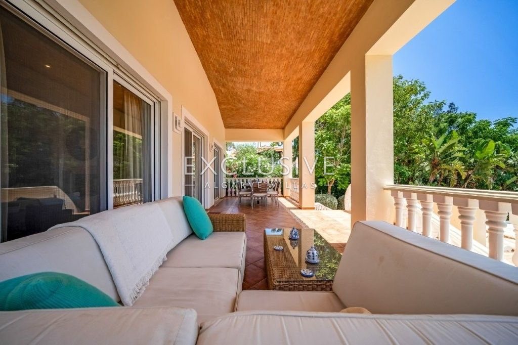 Modern 4 bed villa, with traditional Portuguese features, pool and seaviews, Carvoeiro, photo 8