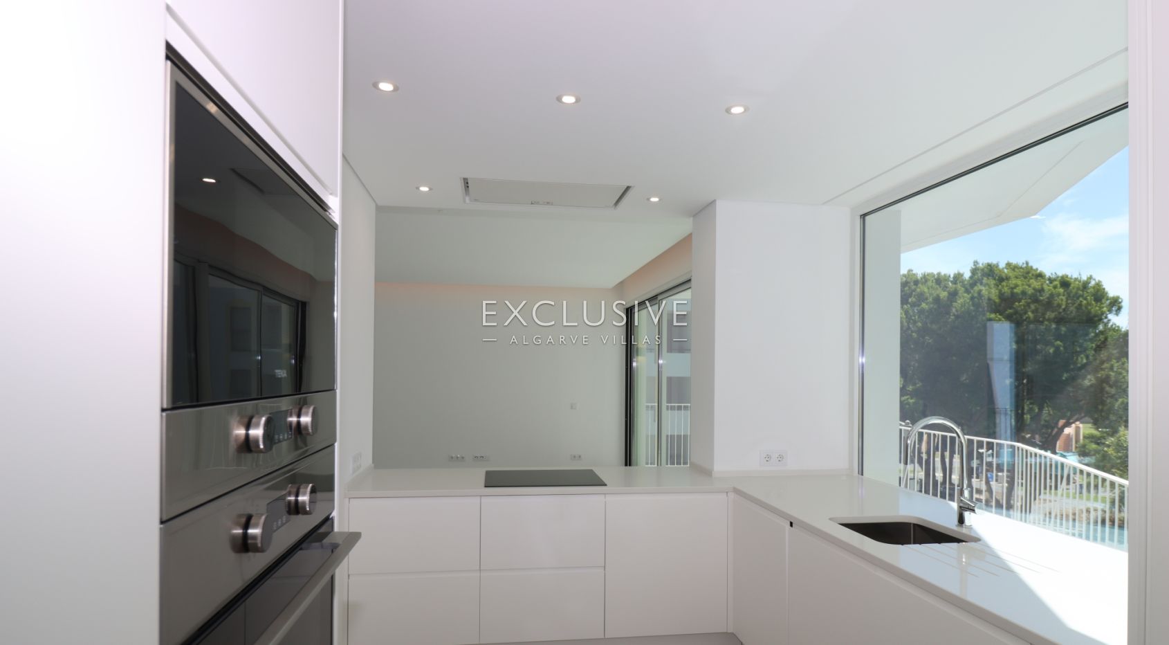 Modern 3 Bedroom Apartment in Vilamoura, Close to the Marina and Golf Courses, photo 4