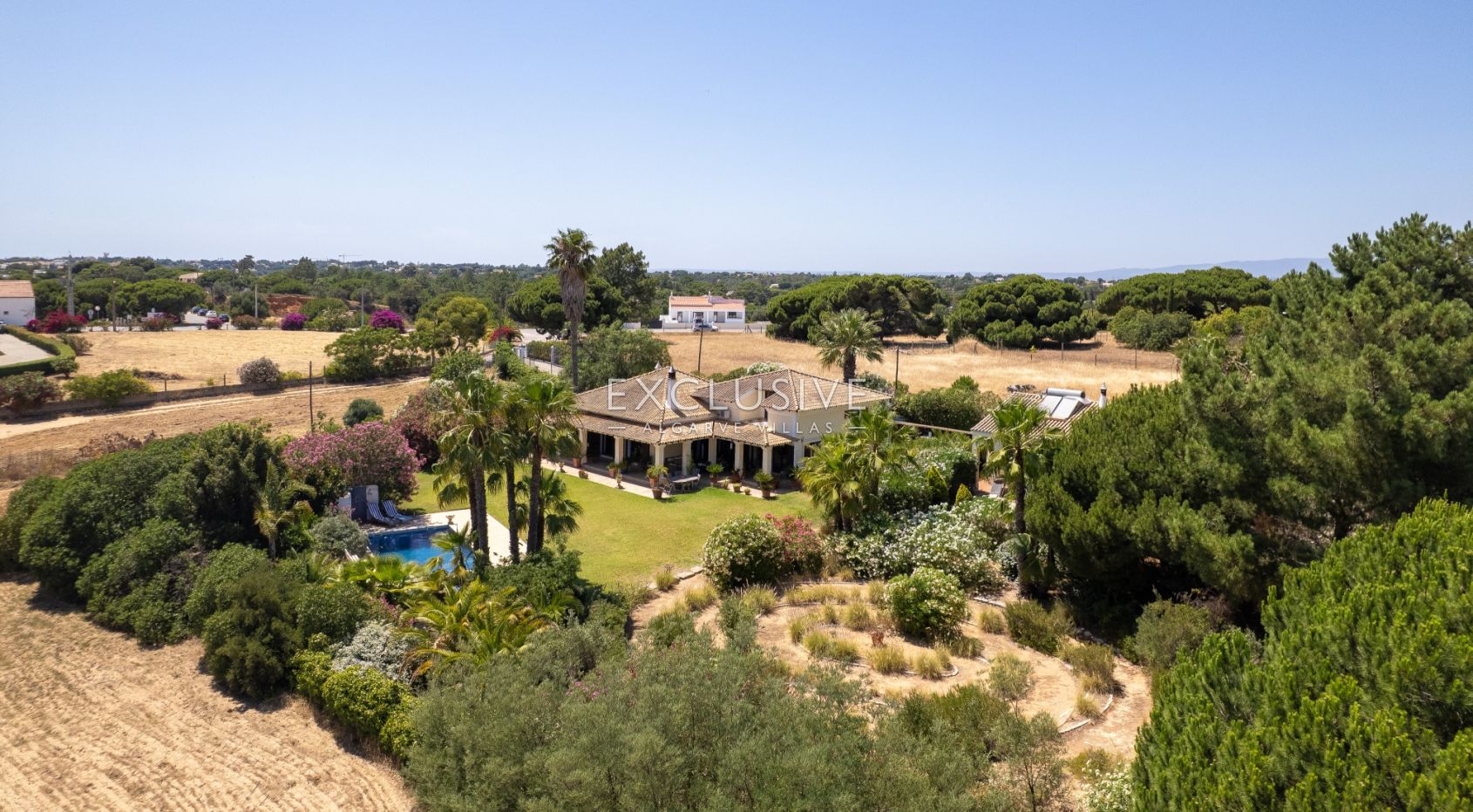 Farm house style property in Caramujeira Algarve, photo 6