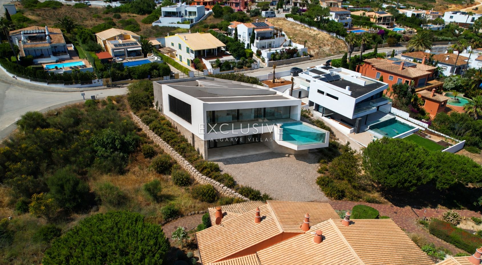 Turnkey Contemporary Villa Project with Ocean Views in Praia da Luz, Algarve, photo 3