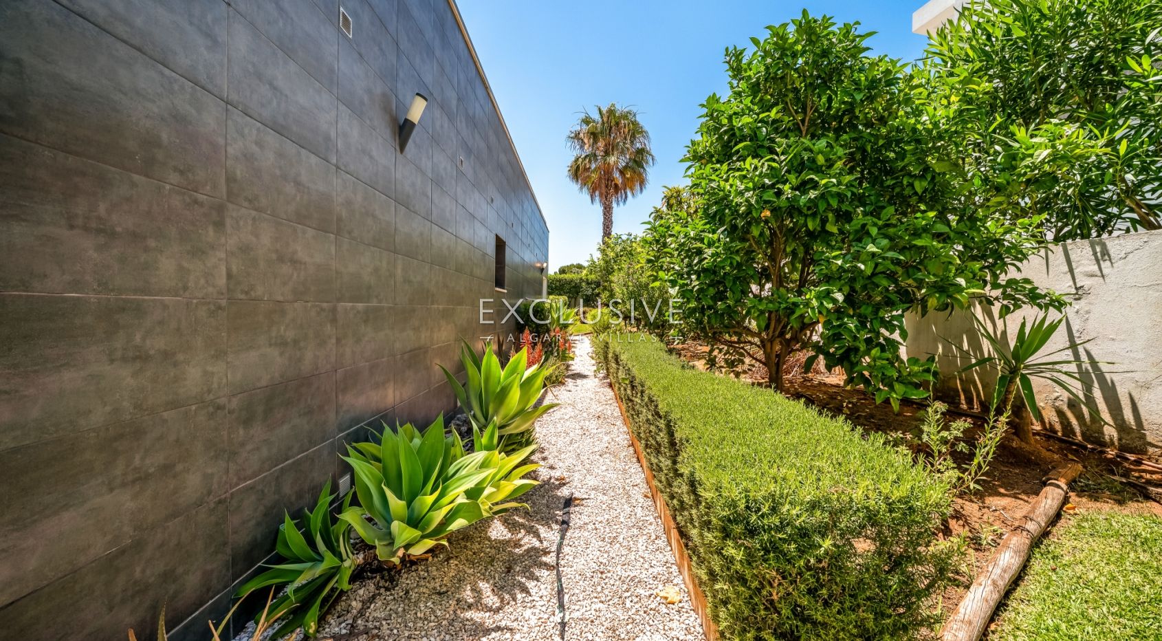Modern 4-Bedroom Villa with Pool, beach & golf nearby, Alcantarilha, Algarve, photo 4