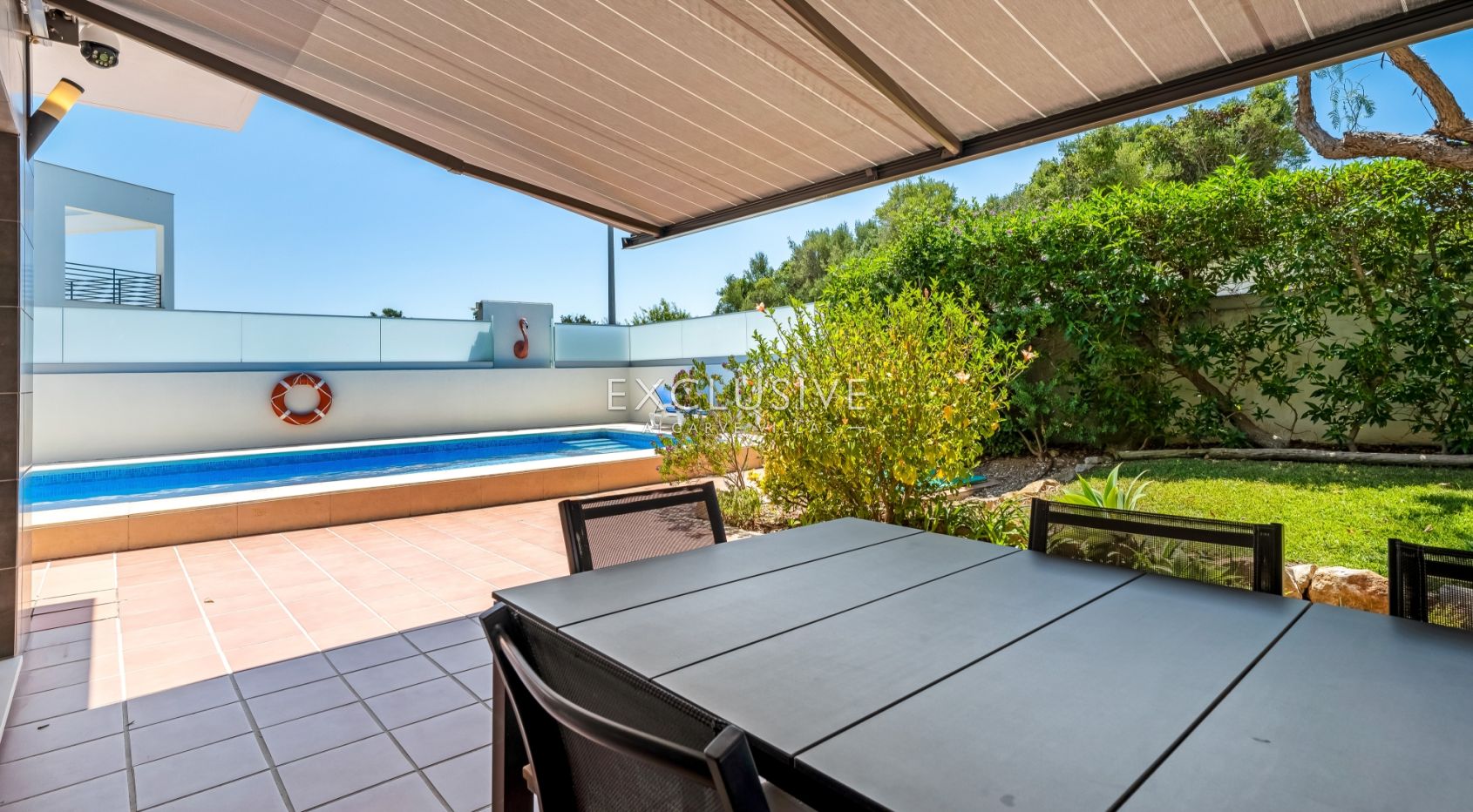 Modern 4-Bedroom Villa with Pool, beach & golf nearby, Alcantarilha, Algarve, photo 8