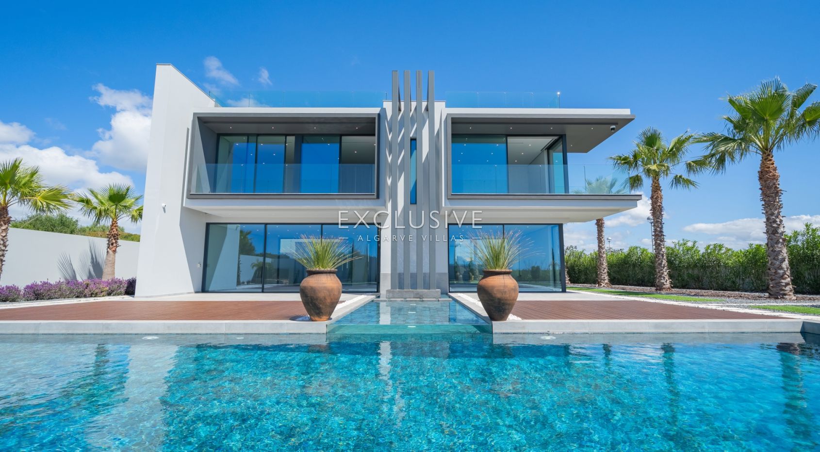 Modern Luxury Villa with Sea Views in Porto de Mós, Lagos, Lagos, Portugal
