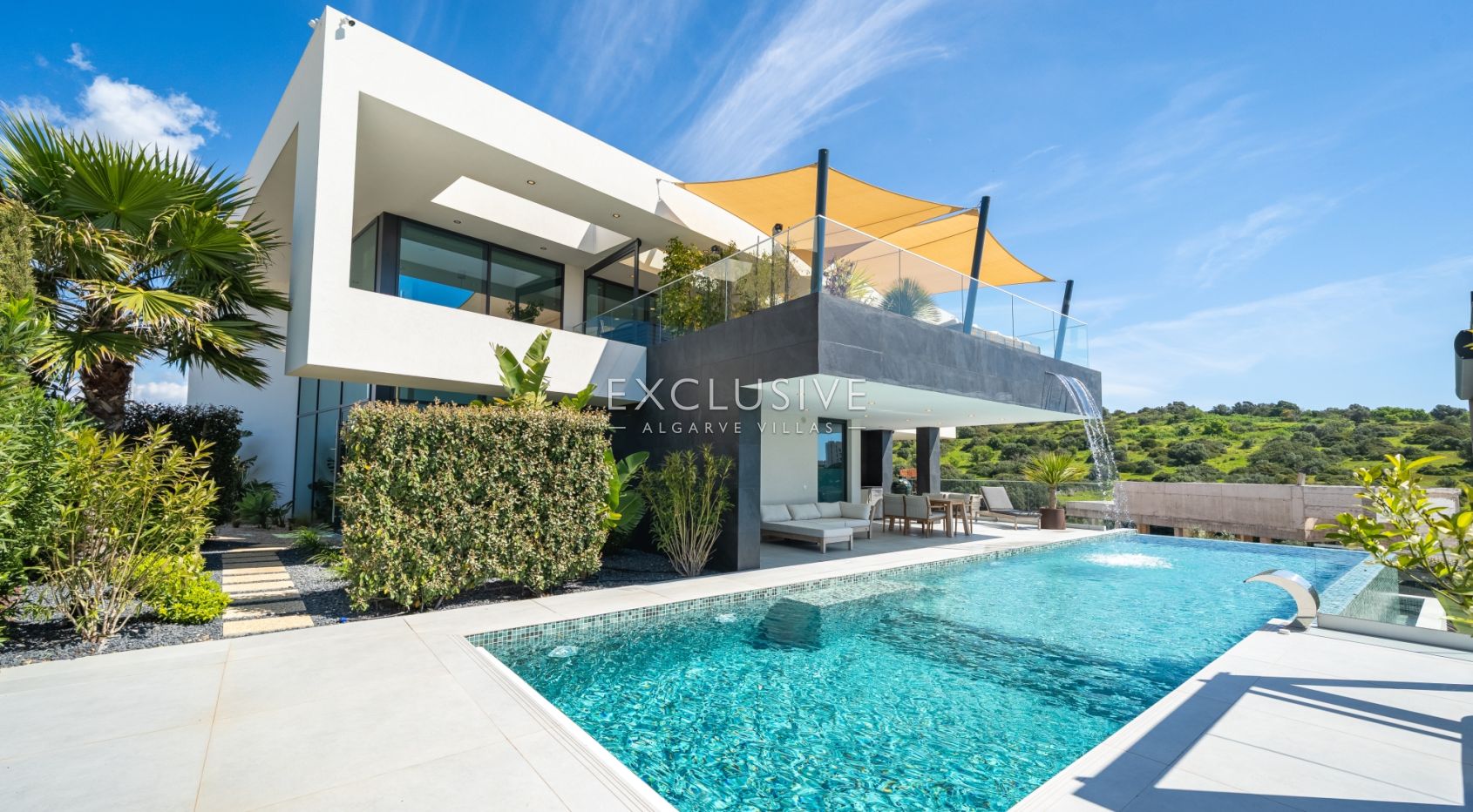 Luxury contemporary villa with sea views in Porto de Mós - Lagos, photo 3