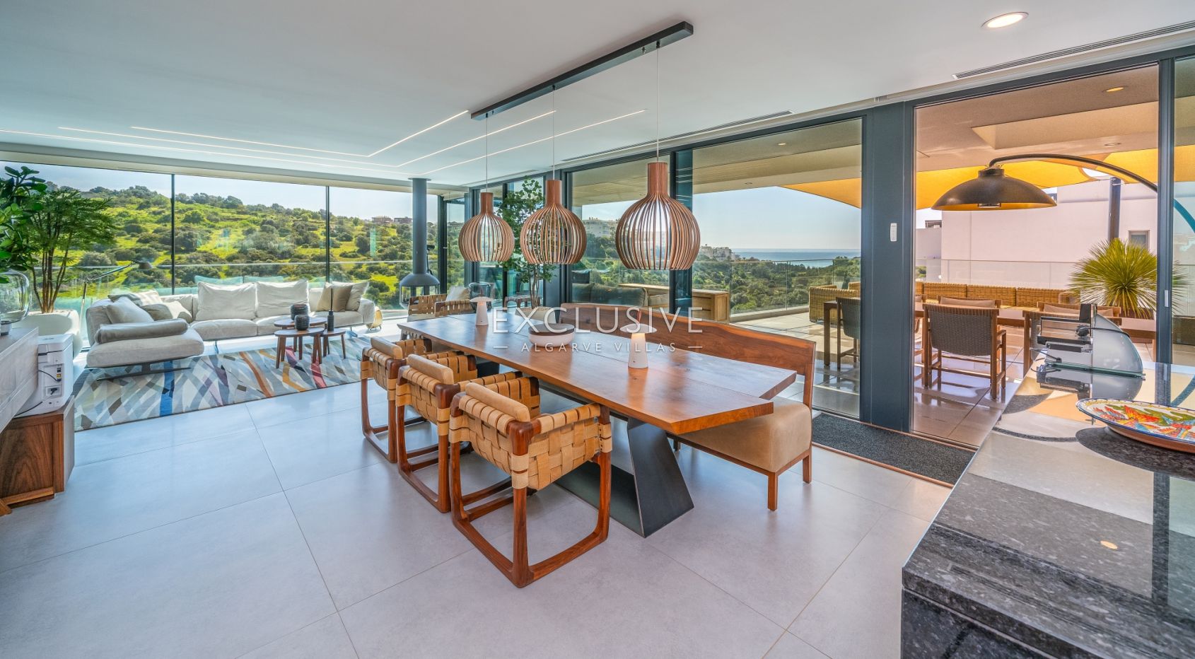 Luxury contemporary villa with sea views in Porto de Mós - Lagos, photo 4
