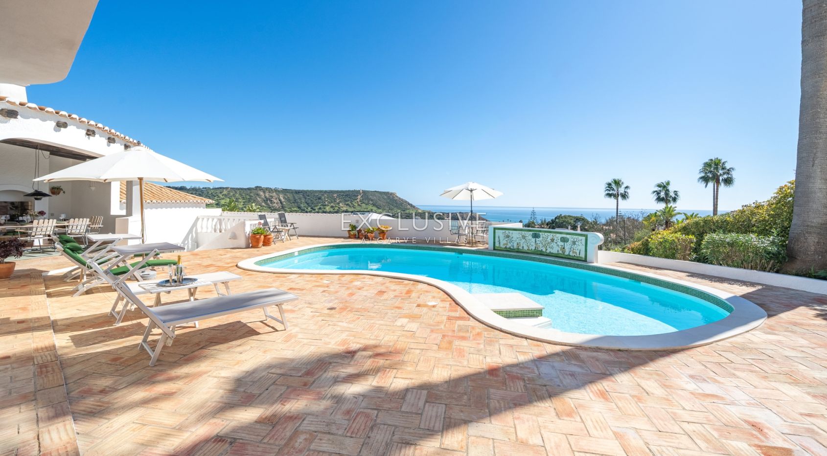 Four bedroom villa with excelent sea views in Praia da Luz, photo 4