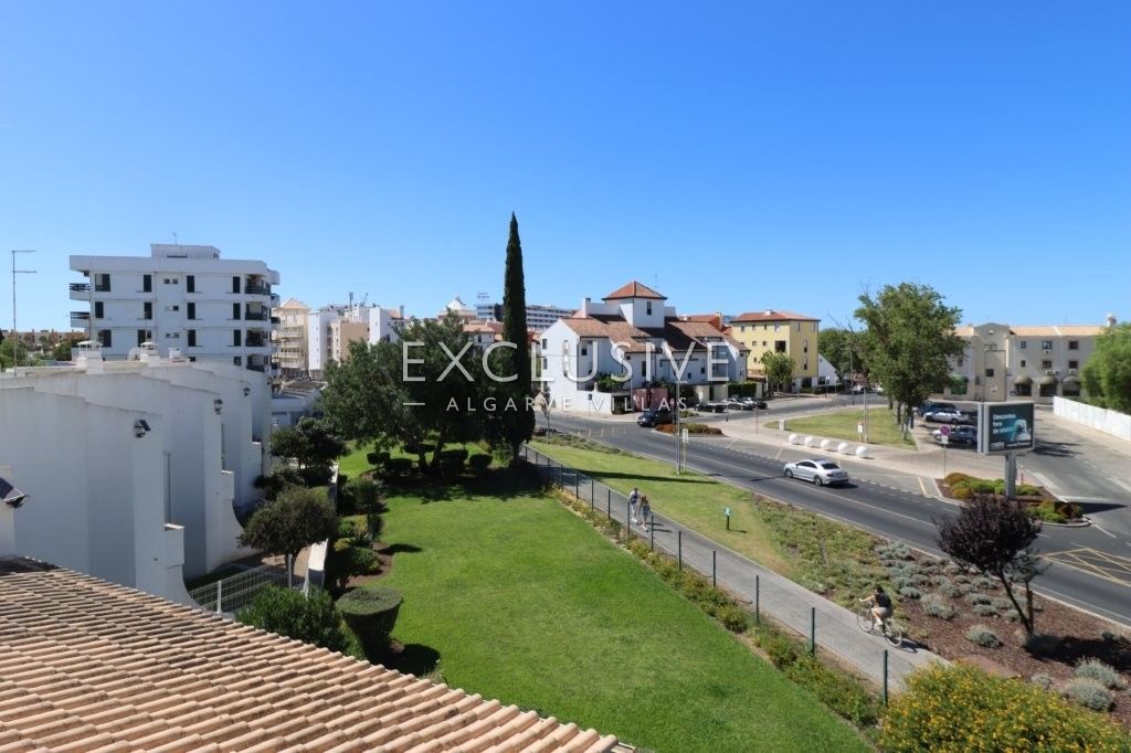 Three Bedroom Spacious Duplex Apartment in Vilamoura, Loulé, Portugal