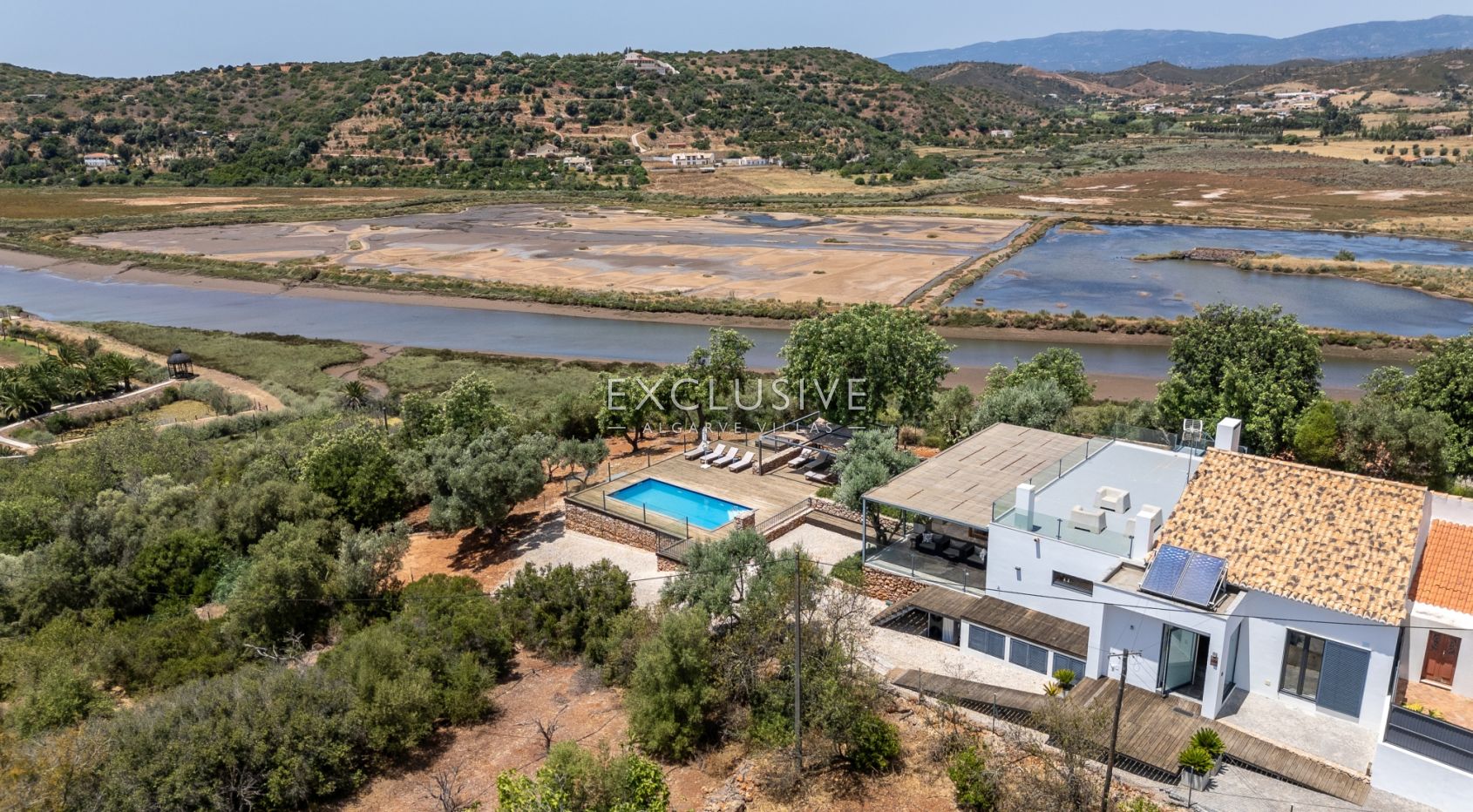 Modern 3+1 bed property, with spectacular river views in Silves, Algarve, Silves, Portugal
