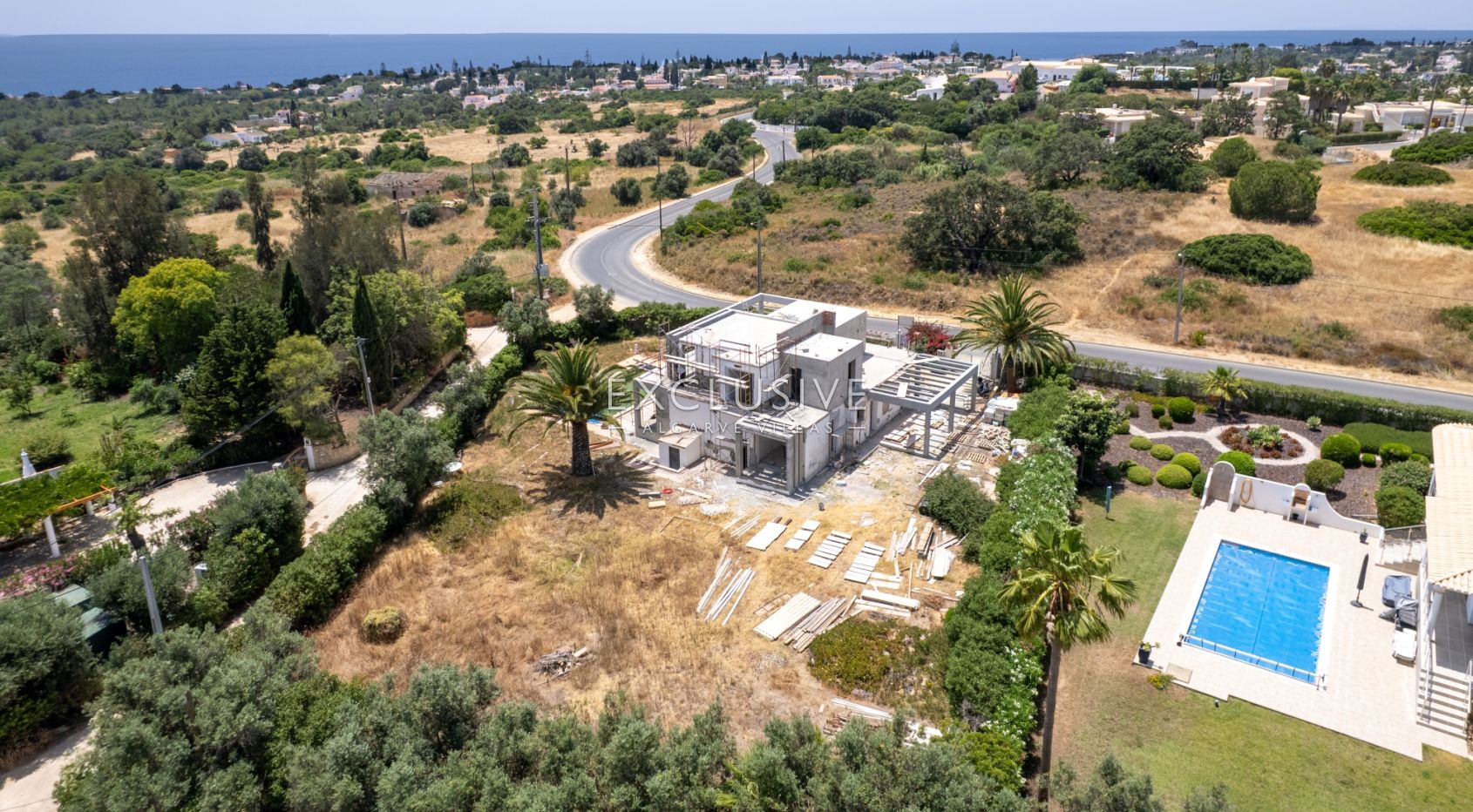 near Carvoeiro Alfanzina lighthouse renovated 4 bedroom ocean view villa with private pool, photo 7