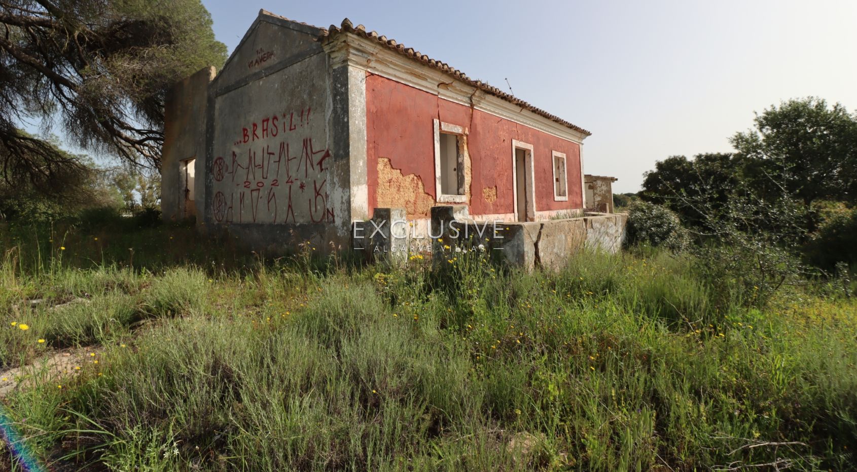 Large plot for construction with approved project, Lagoa, Algarve, Lagoa, Portugal