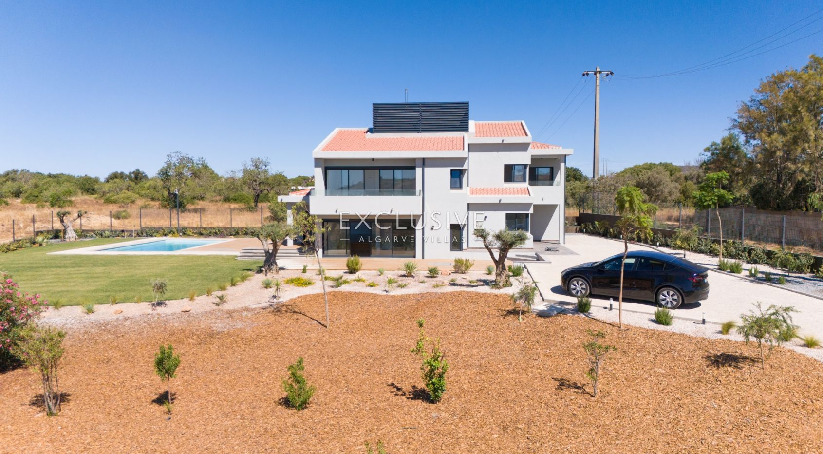 7 bedroom modern villa near Quarteira Beach, Algarve, photo 5
