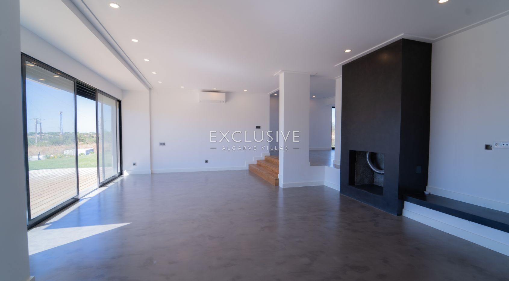 7 bedroom modern villa near Quarteira Beach, Algarve, photo 8
