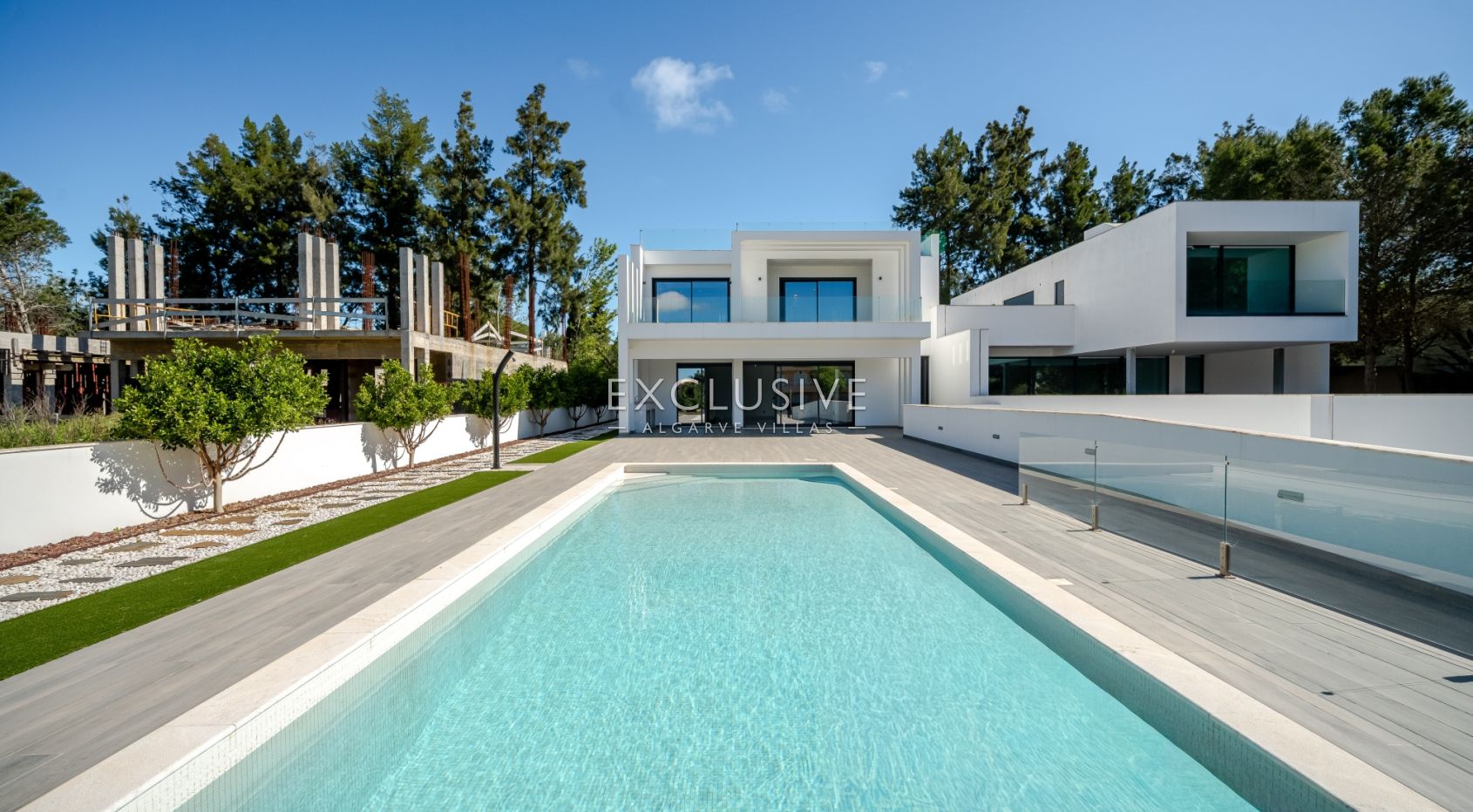 Buy a Brand New 3 Bedroom Modern Villa in Well-Sought After Vilamoura, Loulé, Portugal