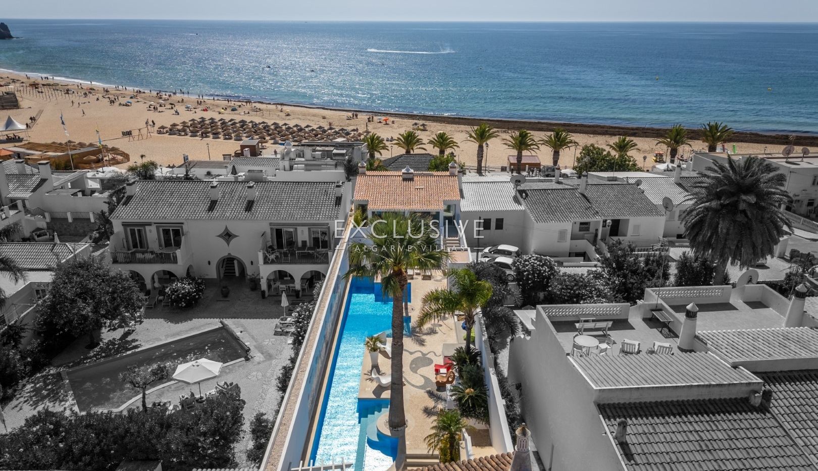 6 bedrooms property on beach front in Praia da Luz, Algarve, Lagos, Portugal