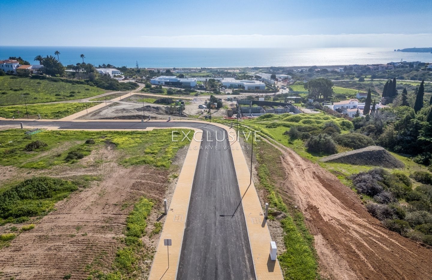 Large building plots with open sea views in Lagos, Algarve, Lagos, Portugal