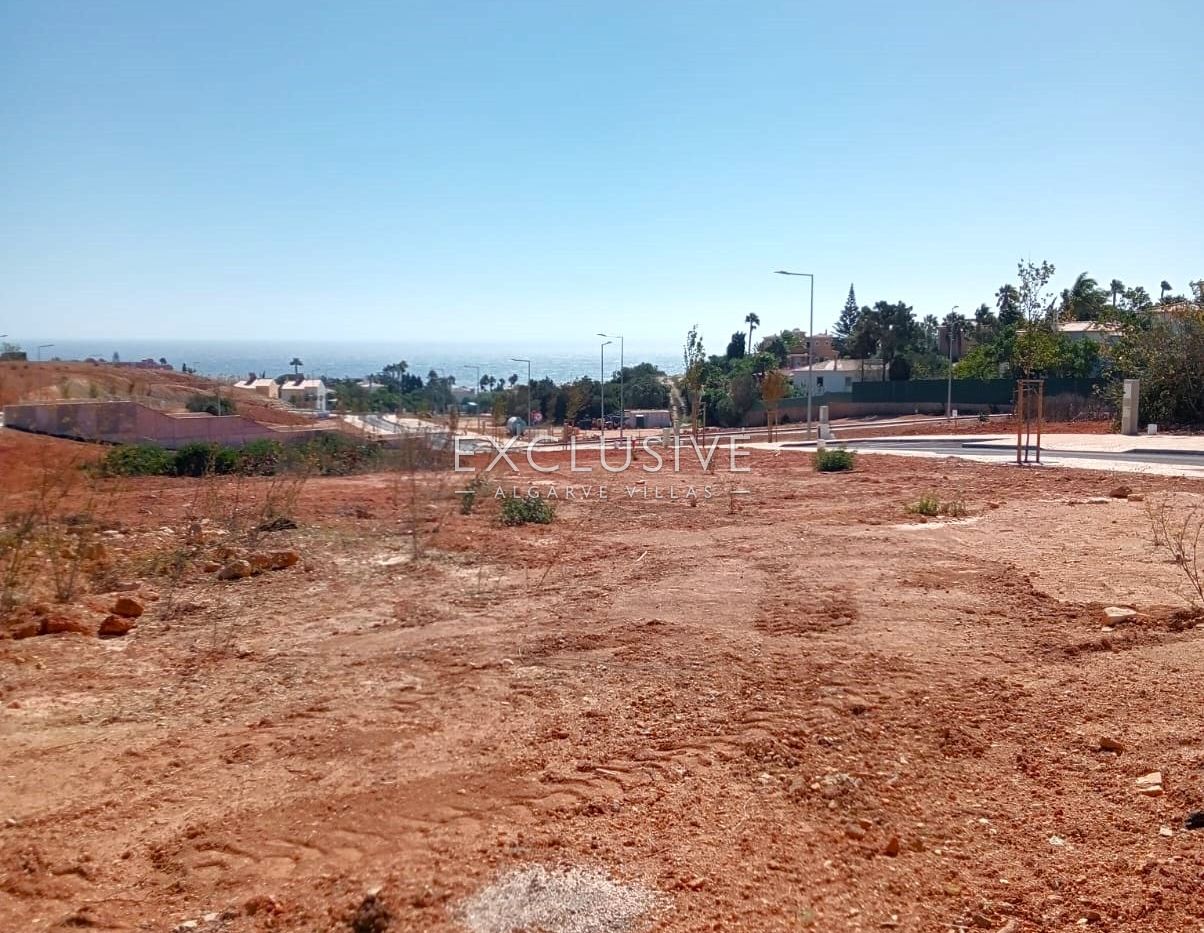 Urban plot in Praia da Luz, Lagos, with Seaviews, Lagos, Portugal