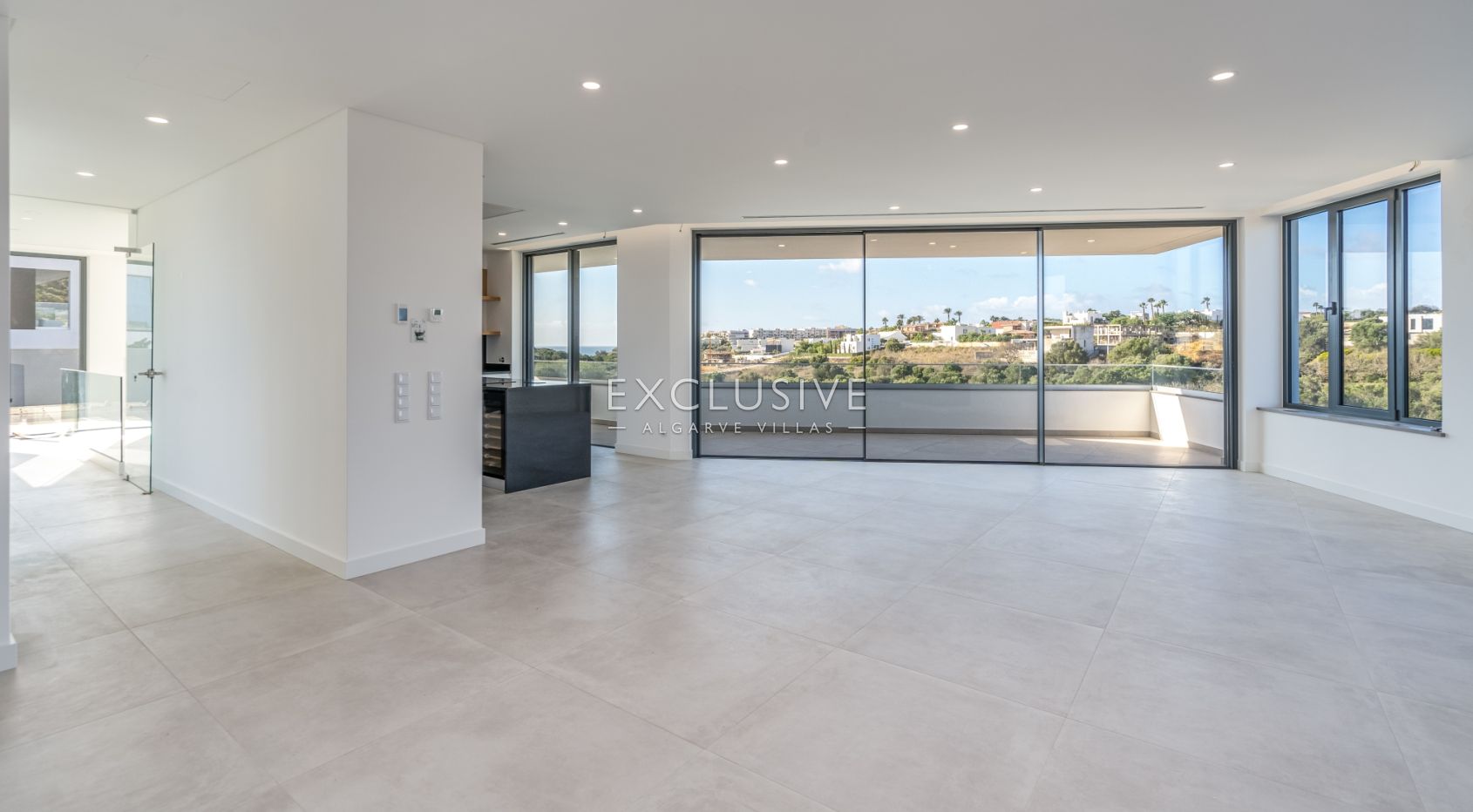 4 bedroom Modern Villa with stunning views in Lagos, Algarve, photo 7