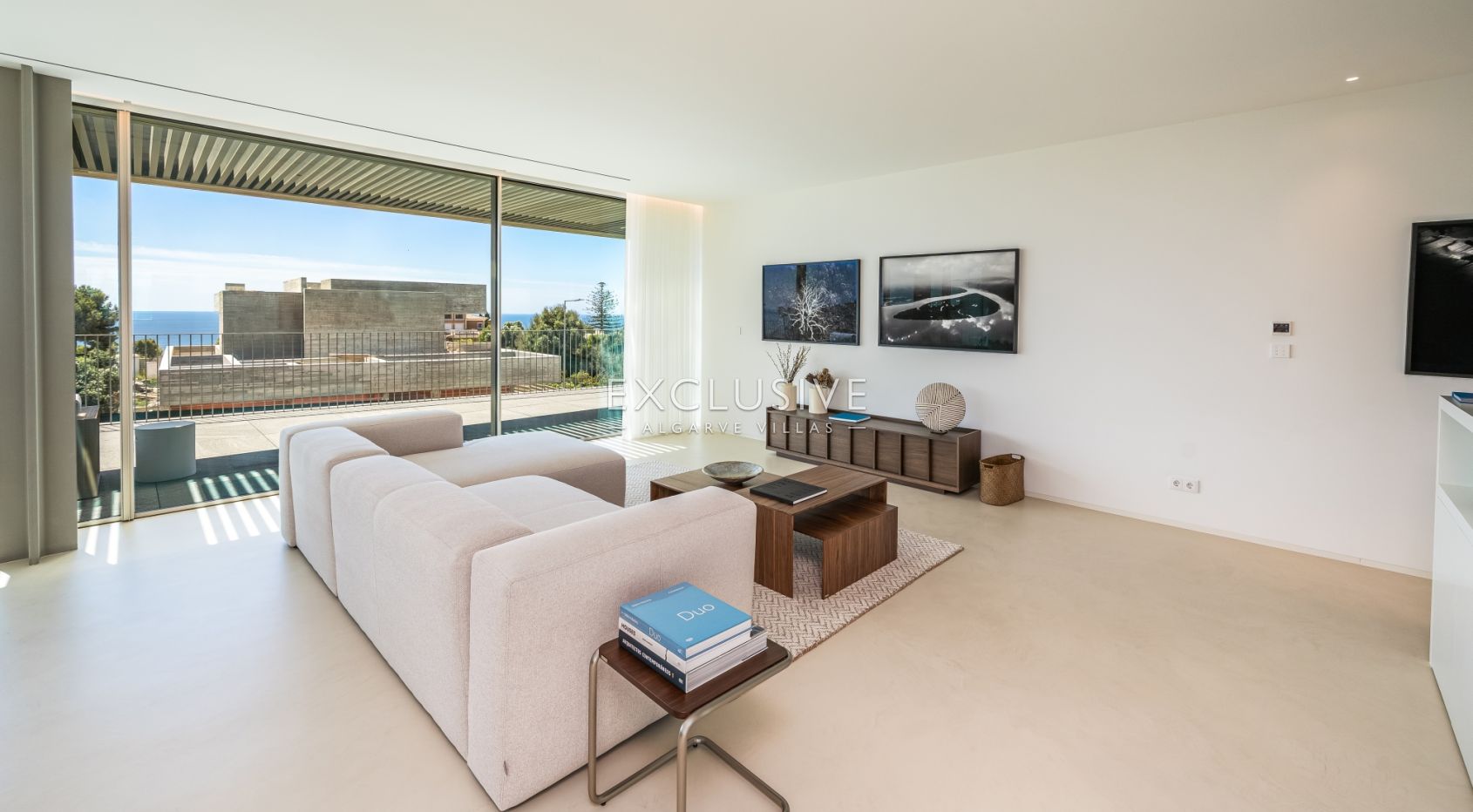 Contemporary luxury villa near the beach with ocean views in Praia da Luz, Algarve, photo 8