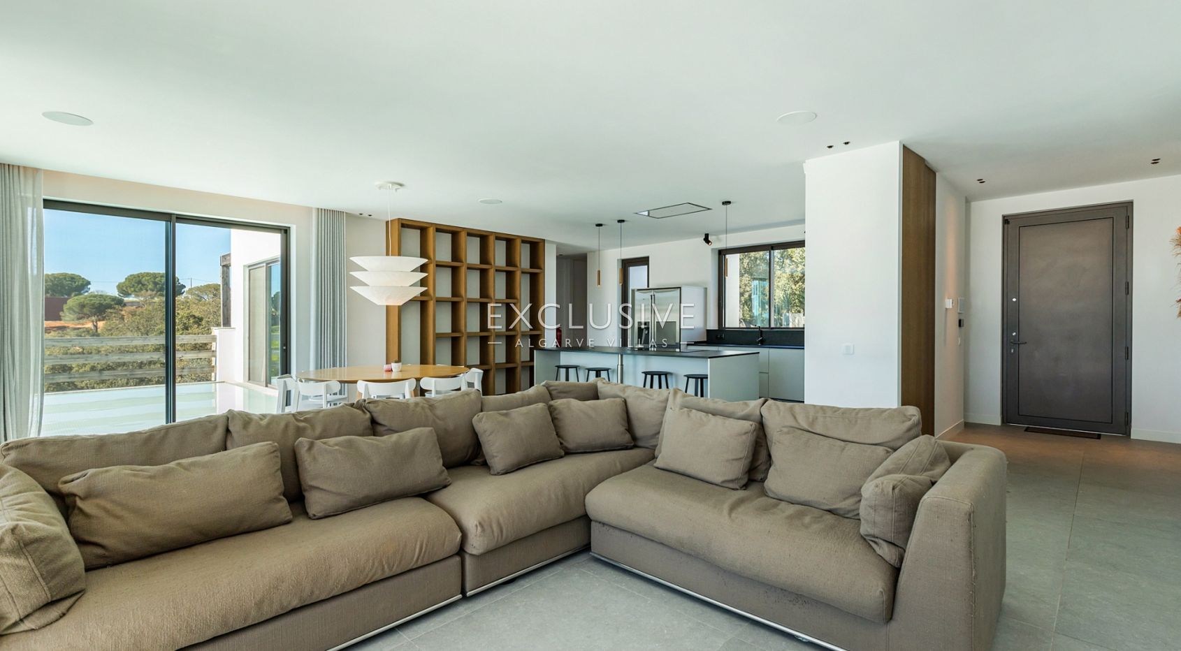 Contemporary design villa with stunning coastal views Porches, Algarve, photo 7