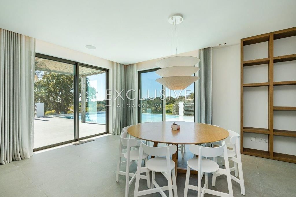 Contemporary design villa with stunning coastal views Porches, Algarve, photo 8