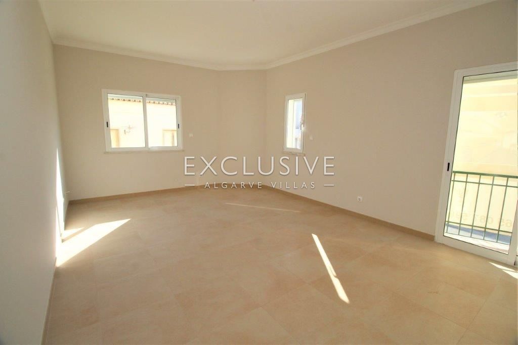 Modern 2 bedroom apartment close to the city center, in Lagos (Algarve), photo 4