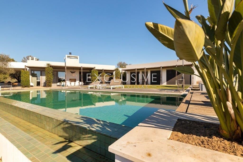 Equestrian horse property with stables and riding facilities in Algarve, Portugal, photo 5