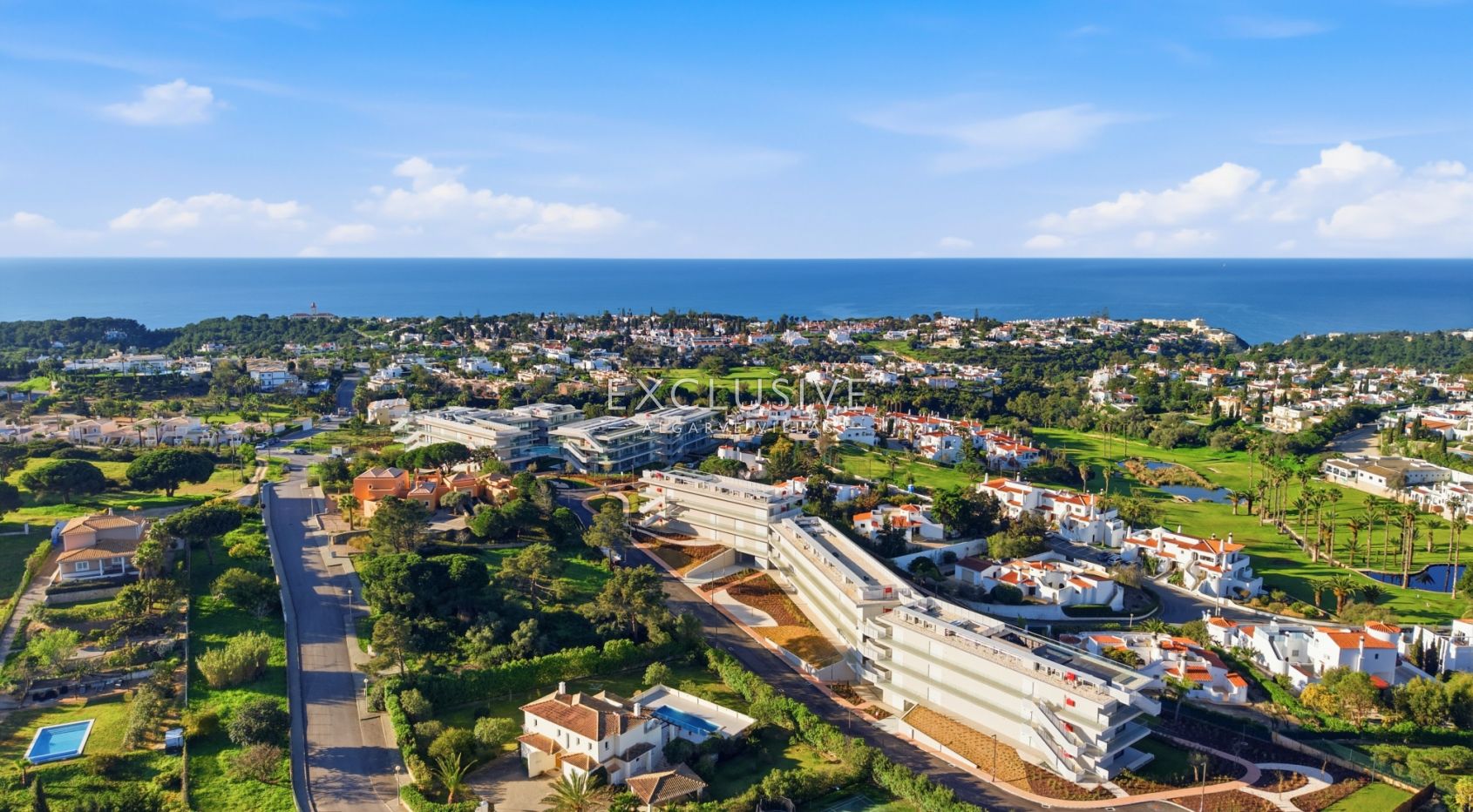 Fantastic 2 bedroom apartments, luxury resort, in Carvoeiro, Algarve, Lagoa, Portugal