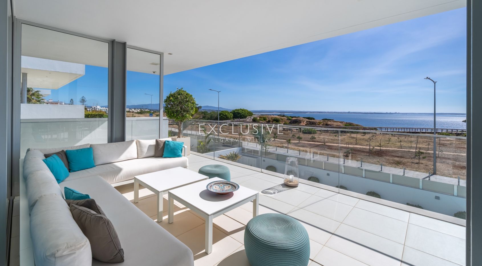 Beachfront Villa with Stunning Sea Views in Ponta da Piedade, Lagos, photo 3
