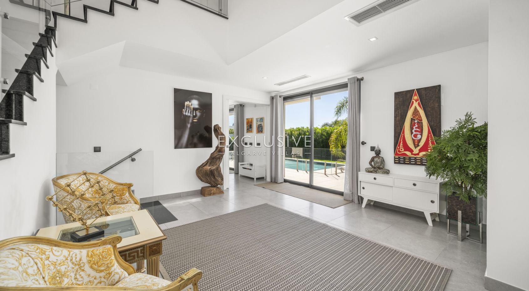 Elegant Family 4 bed Villa with pool Near Porto de Mos Beach, Lagos, photo 4