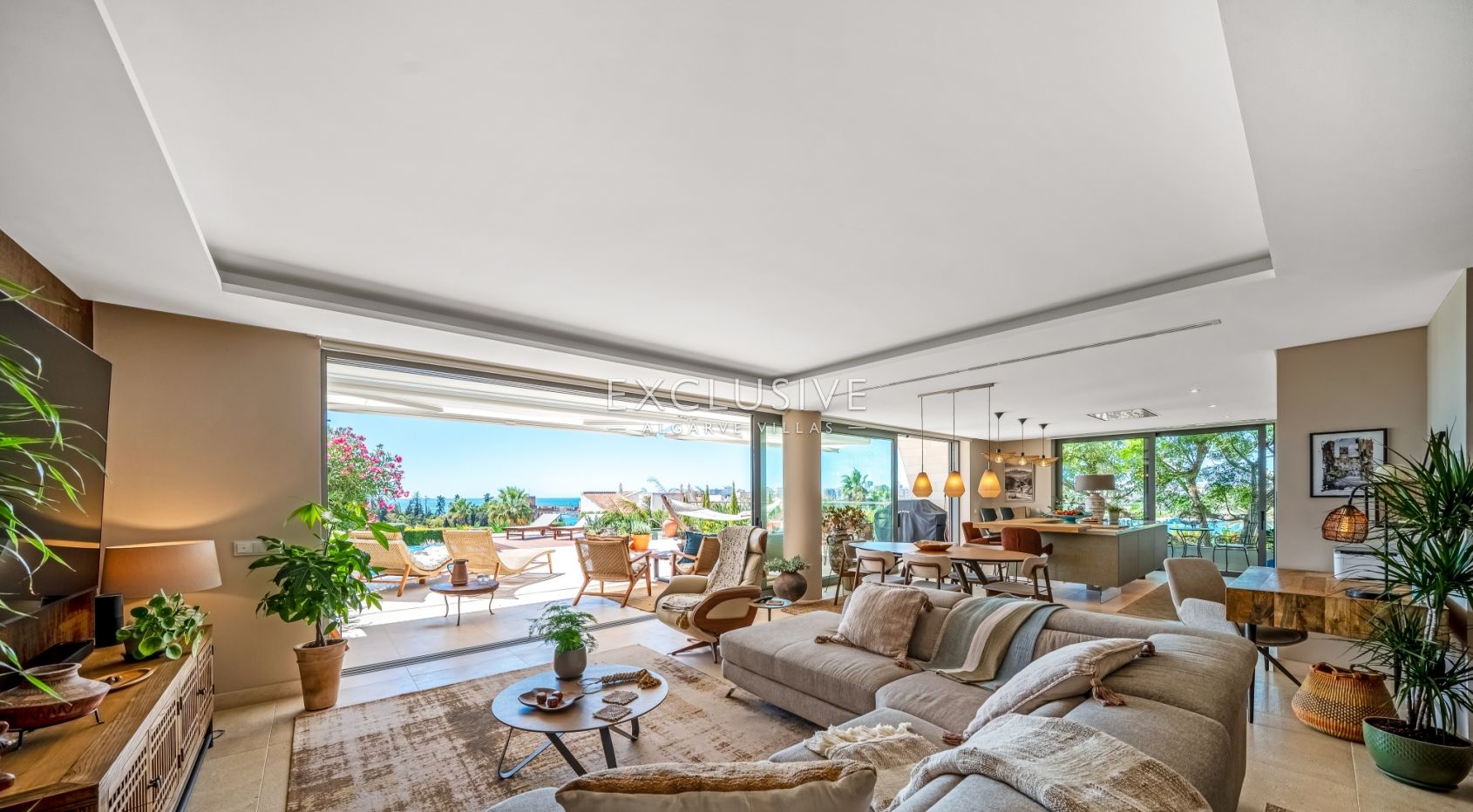 Luxury 3 bedroom seaview apartment with private pool near Ferragudo beach, photo 7