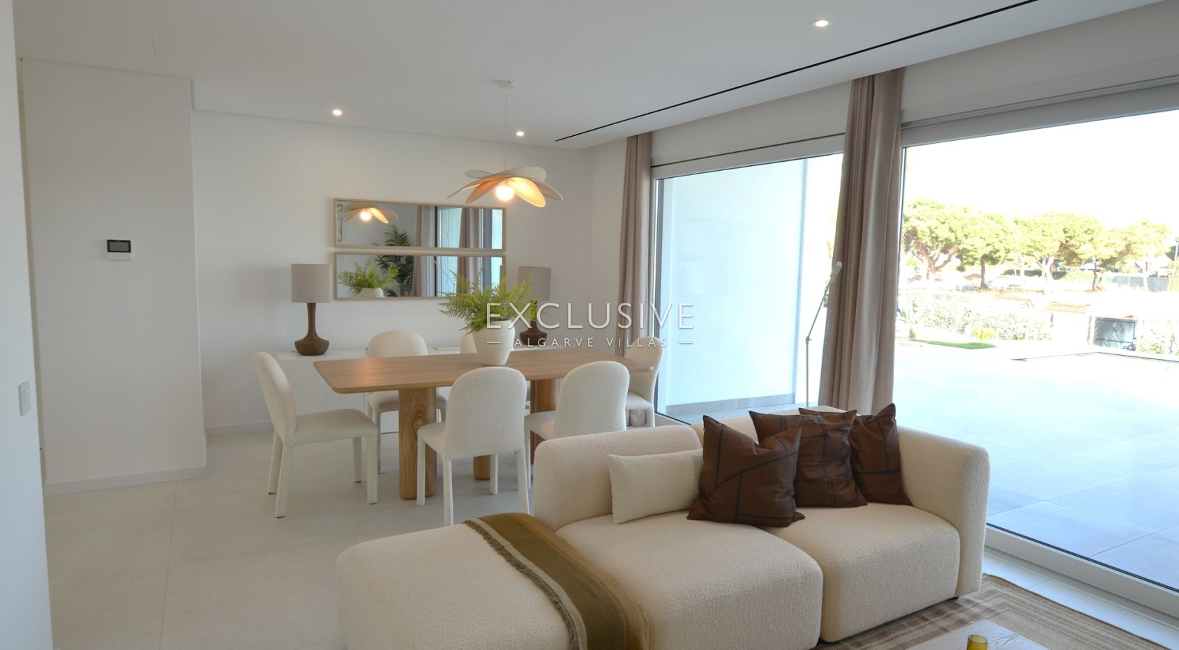 Buy New Modern 3 Bedroom Villas with Elegance and Comfort in Quarteira, photo 6