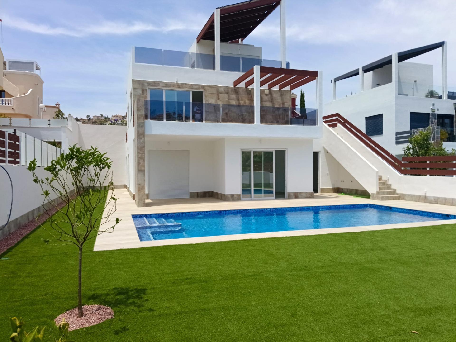Key ready - Stunning Frontline Golf Villa with 4 Bedrooms – La Marquesa Golf, Ciudad Quesada, Rojales, Spain