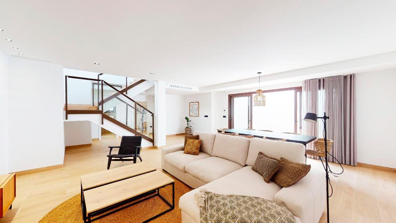 Key-Ready 5-Bedroom Villa with Private Pool for Sale in Finestrat, photo 7