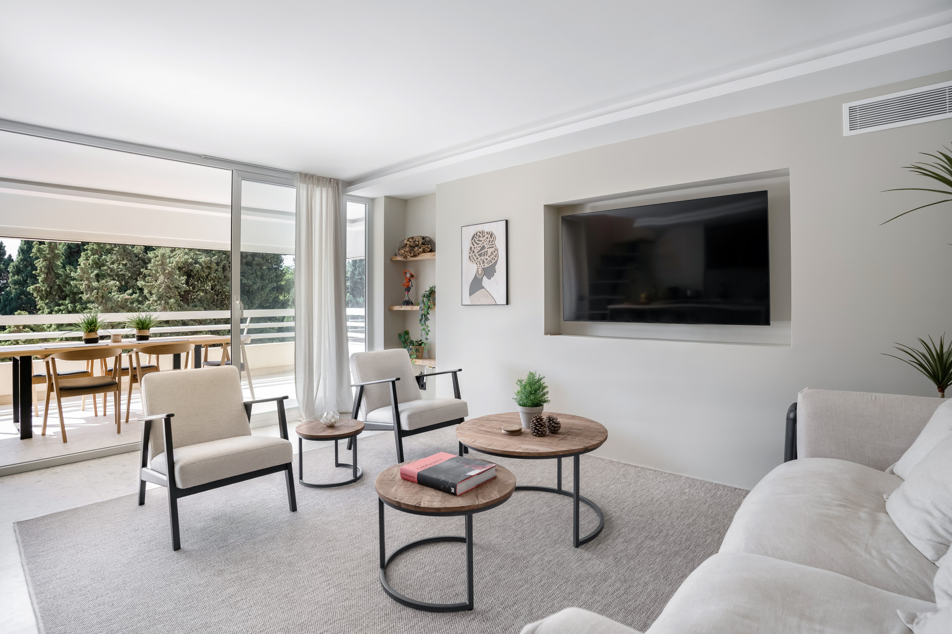 Penthouse in the Heart of Marbella with Private Rooftop Pool and Views of La Concha, photo 3