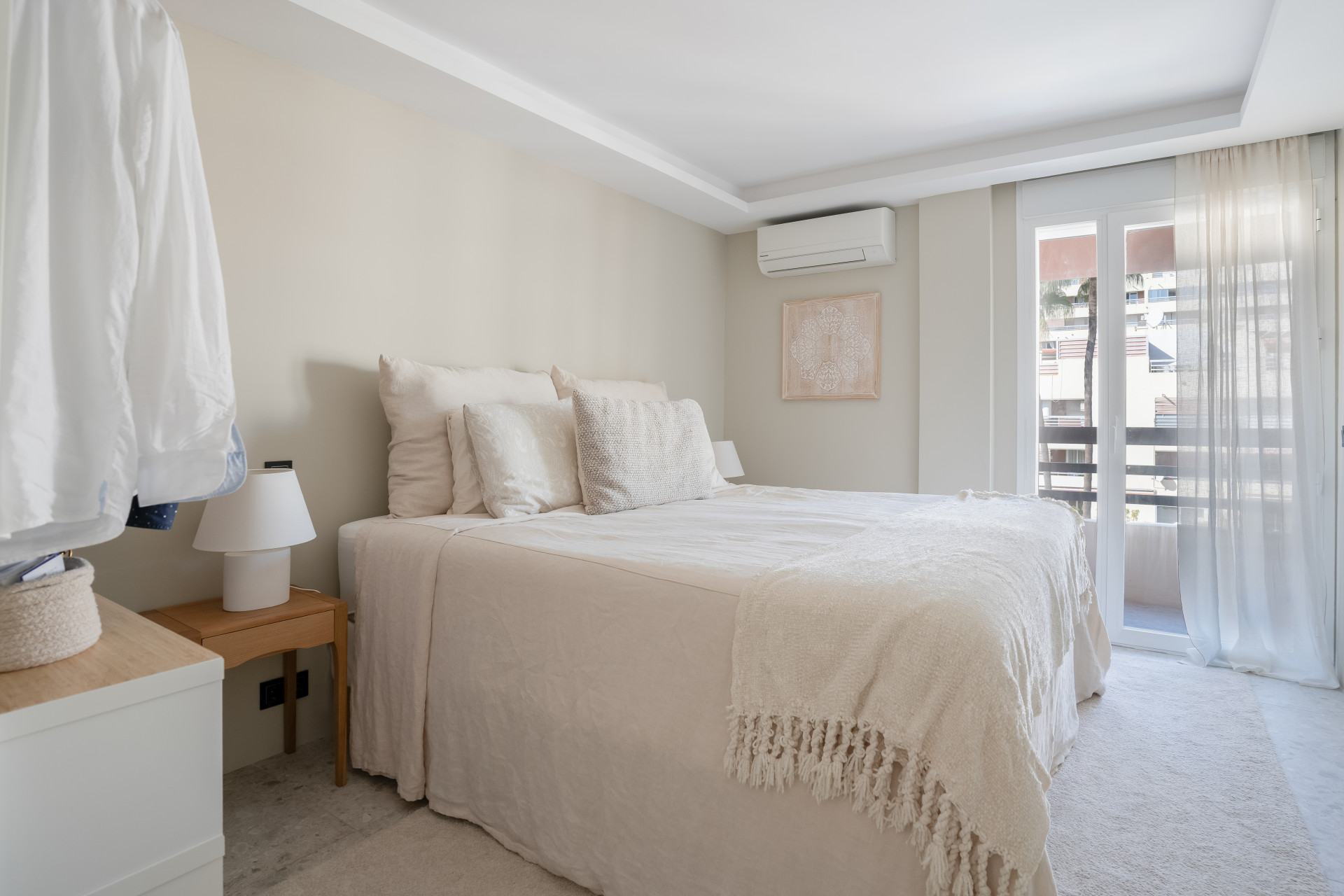 Penthouse in the Heart of Marbella with Private Rooftop Pool and Views of La Concha, photo 8