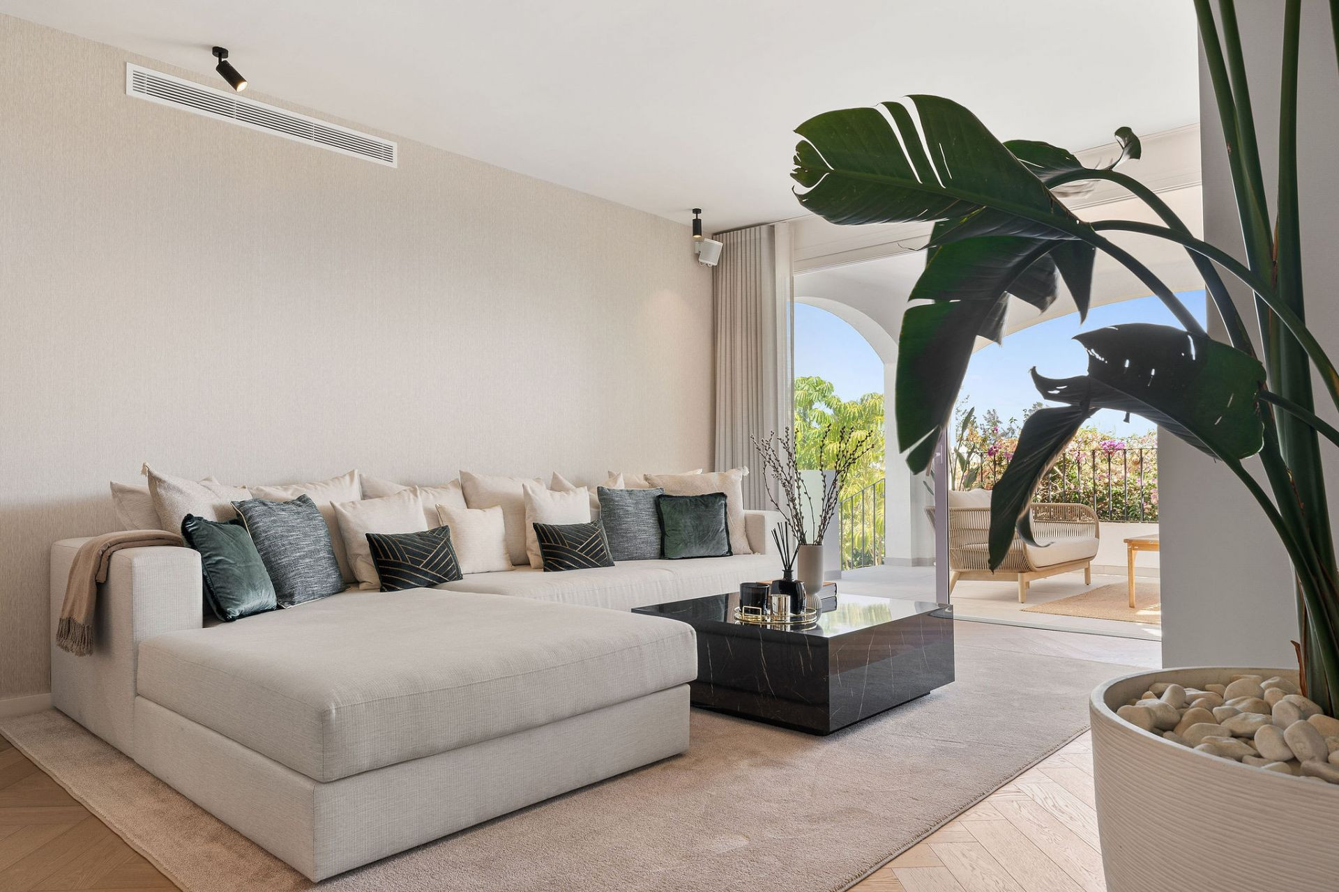 Semi Detached Villa in Marbella, photo 7