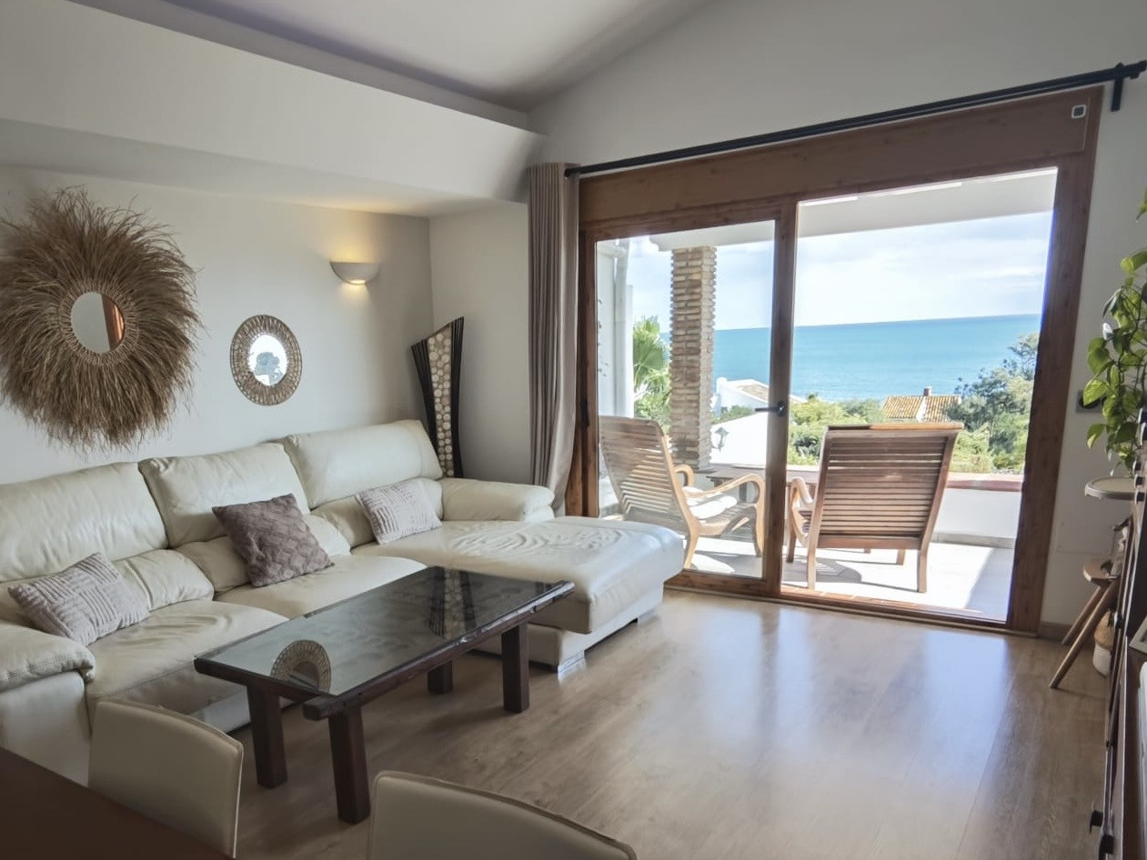 Semi Detached House in Estepona, photo 5