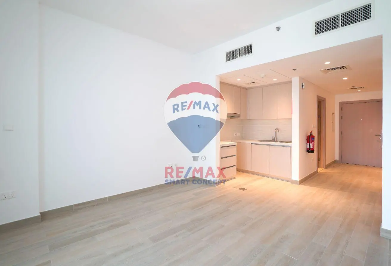 Hot Deal | Canal View Furnished Studio | Yas Island, photo 2