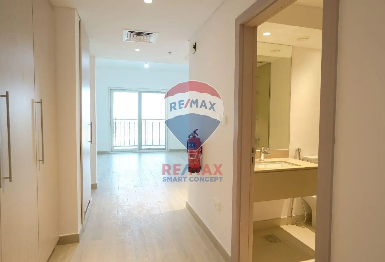 Hot Deal | Canal View Furnished Studio | Yas Island, photo 3