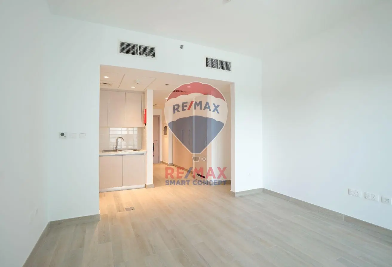 Hot Deal | Canal View Furnished Studio | Yas Island, photo 4