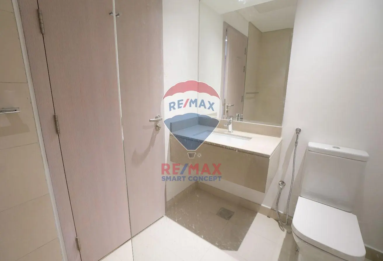 Hot Deal | Canal View Furnished Studio | Yas Island, photo 8